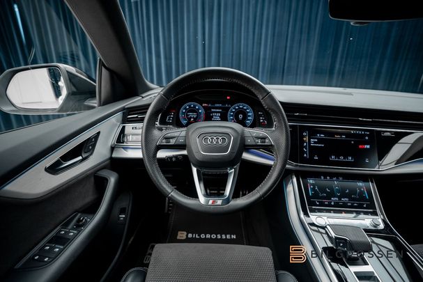 Audi Q8 55 TFSI quattro S-line 250 kW image number 17