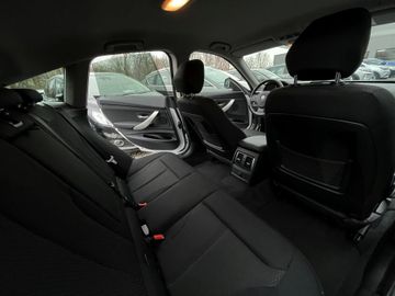 Car image 33