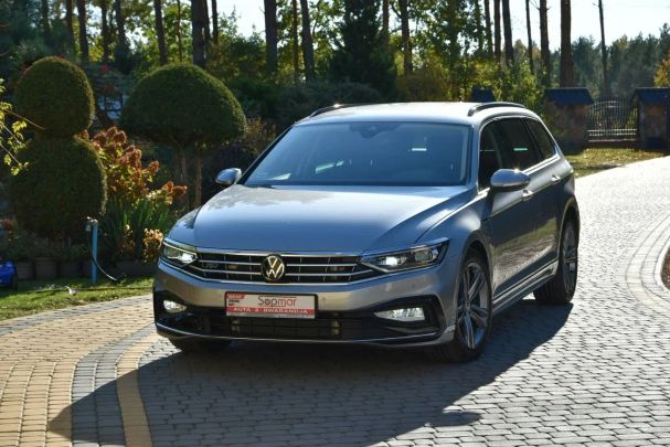 Volkswagen Passat 110 kW image number 1