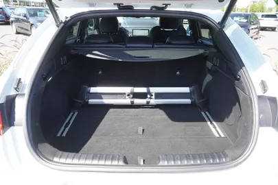 Car image 42