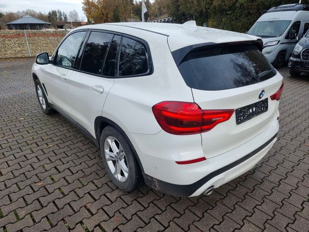 BMW X3 xDrive20i 135 kW image number 4