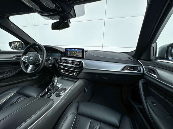 BMW 520i 135 kW image number 18