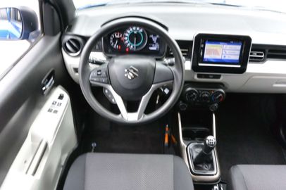 Car image 21