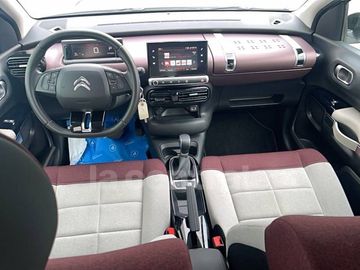 Car image 23