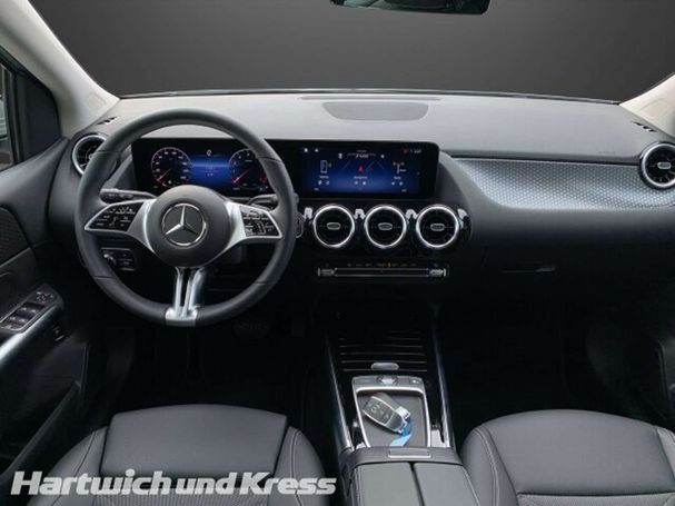 Mercedes-Benz B 180 100 kW image number 10