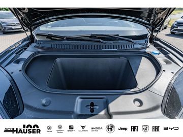 Car image 36