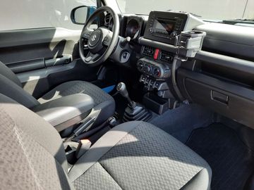 Car image 11