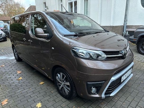 Toyota Proace Verso L1 Shuttle Comfort 106 kW image number 1