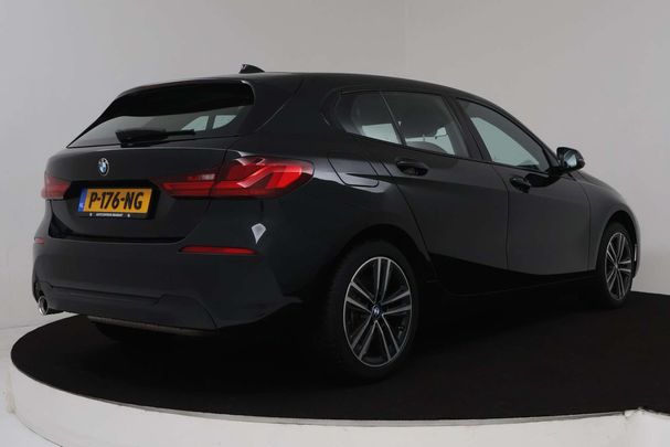 BMW 118i 100 kW image number 8