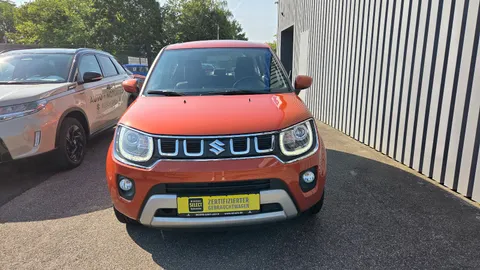 Car image 4