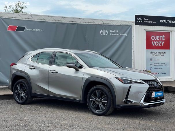 Lexus UX 250h 135 kW image number 2