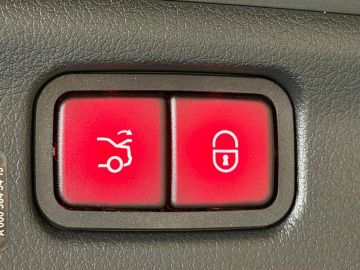 Car image 45