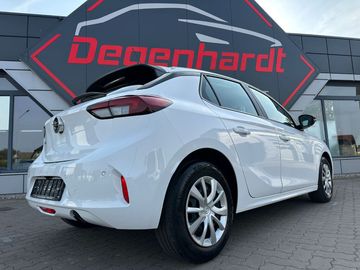Car image 21
