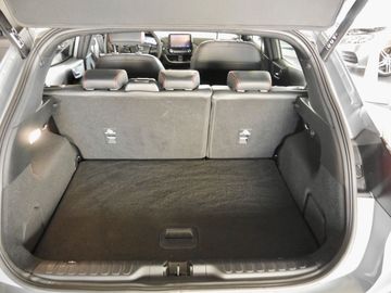 Car image 26