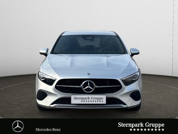 Mercedes-Benz A 180 100 kW image number 8