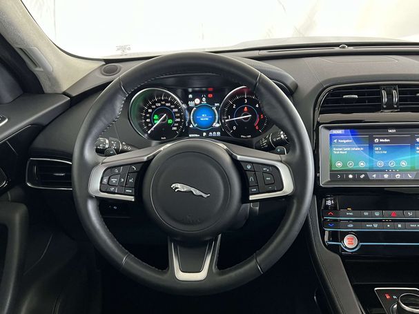 Jaguar F-Pace 20d AWD Prestige 132 kW image number 12