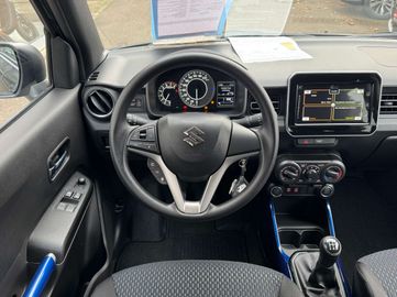 Car image 10