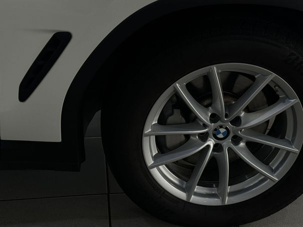 BMW X3e xDrive 215 kW image number 15