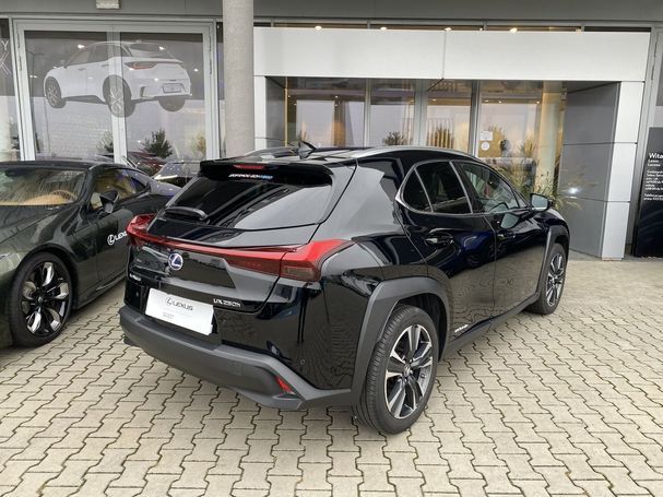 Lexus UX 135 kW image number 2