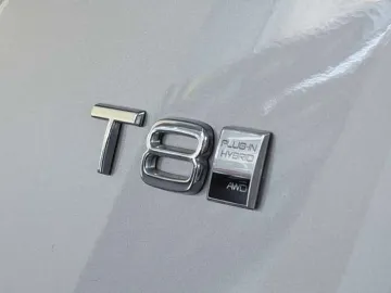 Car image 38