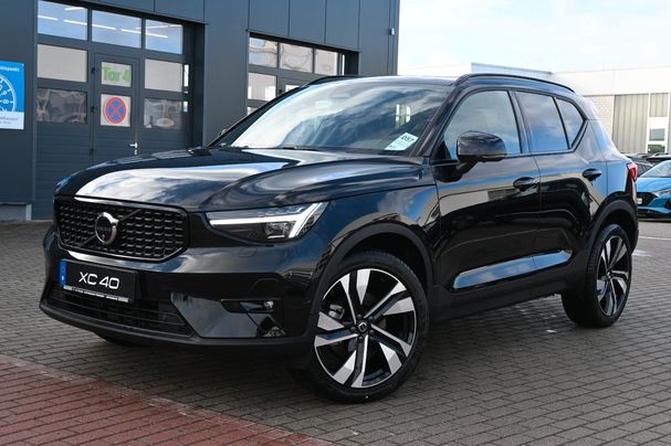 Volvo XC40 B4 Dark DKG Ultimate 145 kW image number 1