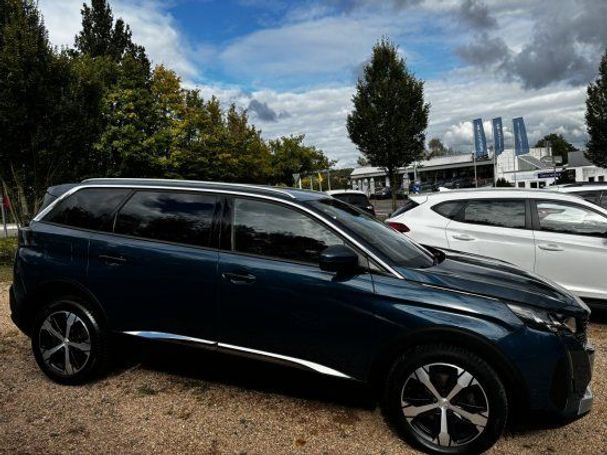 Peugeot 5008 BlueHDi 130 EAT8 Allure 96 kW image number 2