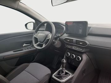 Car image 10