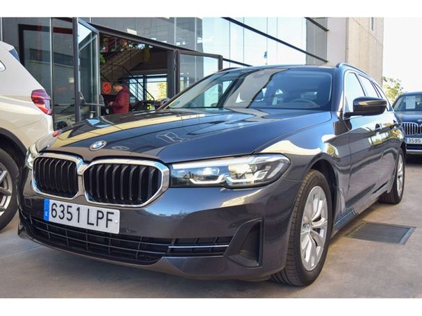 BMW 520d Touring 140 kW image number 30