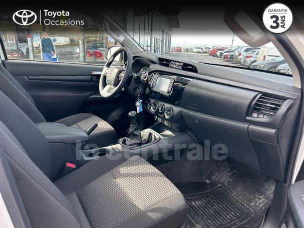 Toyota Hilux Cab 110 kW image number 7