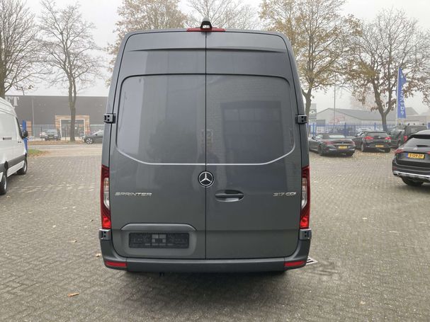 Mercedes-Benz Sprinter 317 CDI 125 kW image number 12