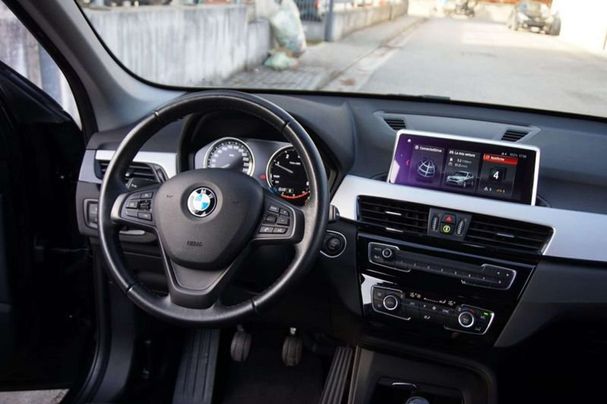 BMW X1 sDrive18d Advantage 110 kW image number 7