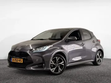 Car image 2