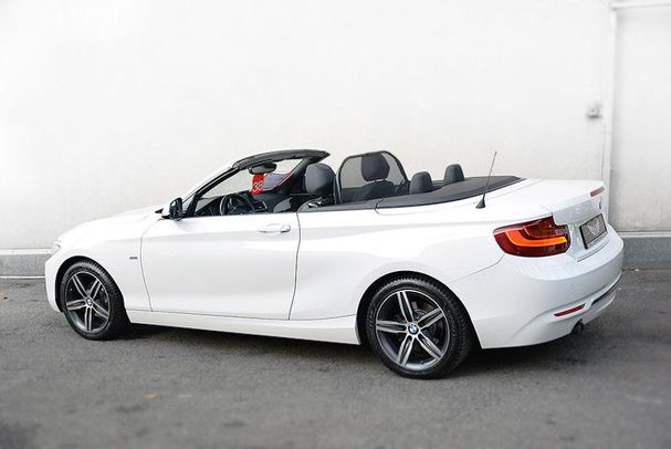 BMW 218i Cabrio 100 kW image number 4