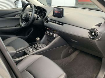 Car image 16