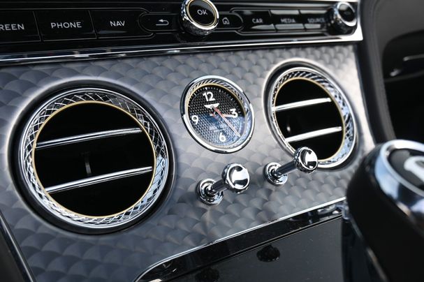 Bentley Continental GTC Speed 485 kW image number 24