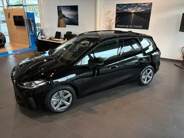 Car image 29