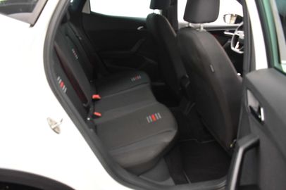 Car image 36