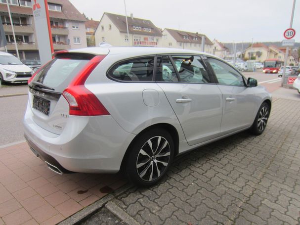 Volvo V60 D3 Geartronic 110 kW image number 4