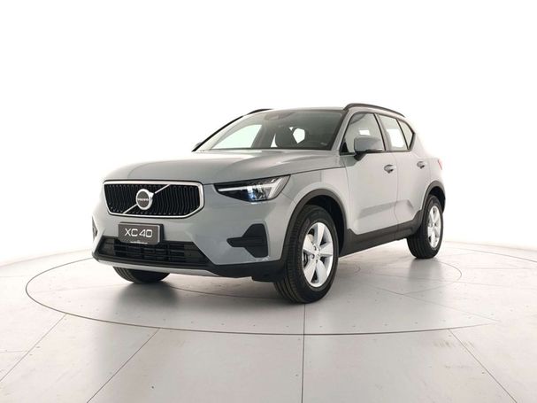 Volvo XC40 T2 Essential 95 kW image number 1