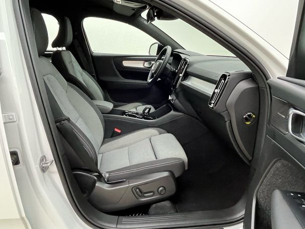 Volvo XC40 T5 Plus 192 kW image number 6