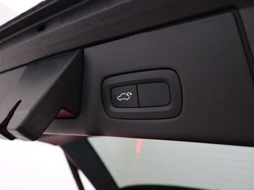 Car image 41