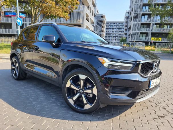 Volvo XC40 T5 AWD Momentum 182 kW image number 2