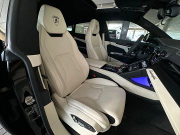 Car image 41