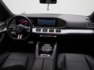 Car image 50