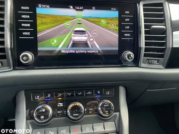 Car image 36
