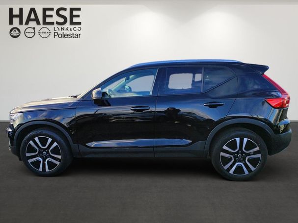 Volvo XC40 T3 Momentum 120 kW image number 8