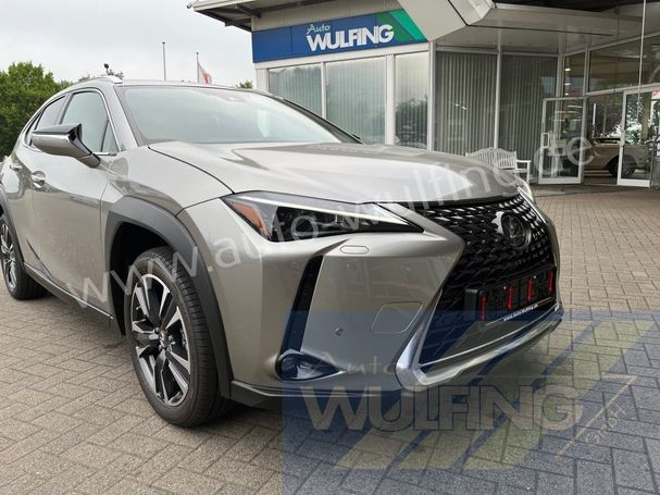 Lexus UX 250h 135 kW image number 2