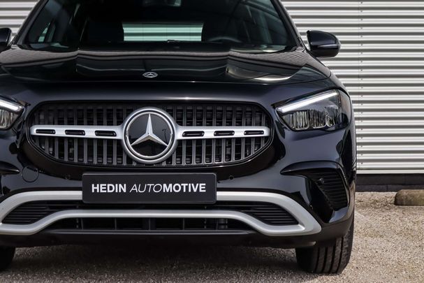 Mercedes-Benz GLA 180 100 kW image number 31