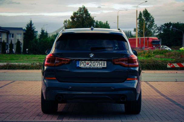 BMW X3 xDrive20i 135 kW image number 7