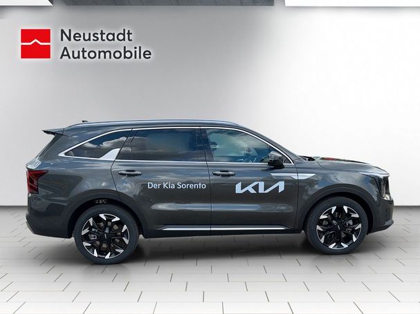 Kia Sorento 2.2 CRDi Platinum AWD 142 kW image number 2